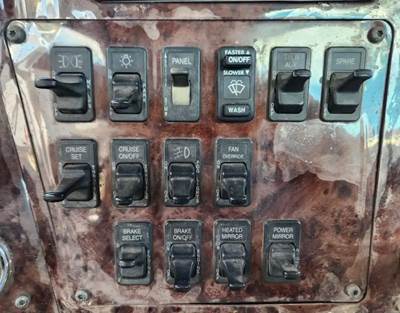 International 9200i Interior Part