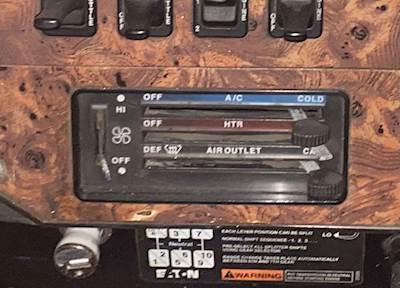 International 9400 Interior Part