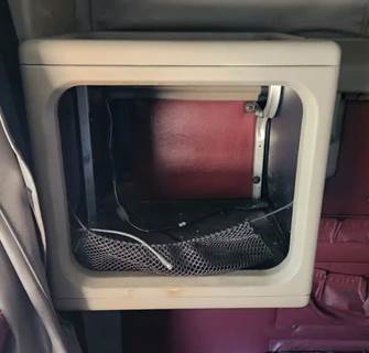 International 9400 Interior Part