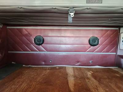 International 9400 Interior Part