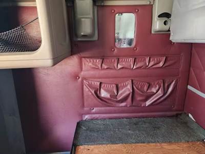 International 9400 Interior Part