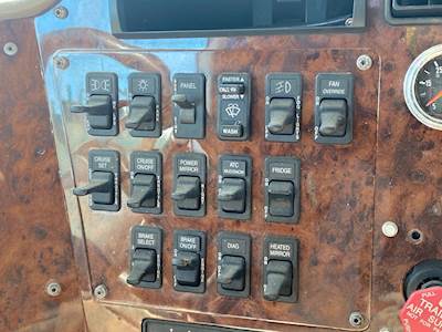 International 9400i Interior Part