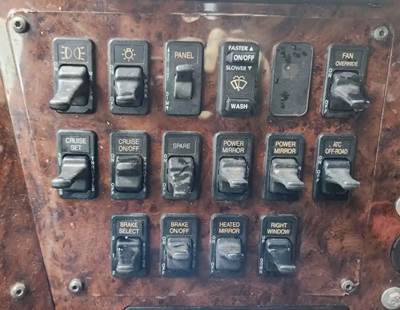 International 9400i Interior Part