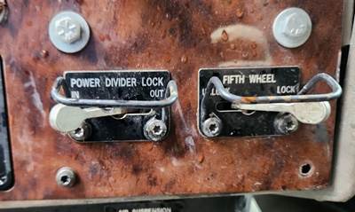 International 9400i Interior Part