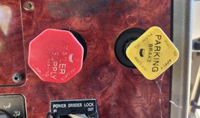 Used 2004 International 9400I Dash Switches, Trailer Air Supply & Parking Brake