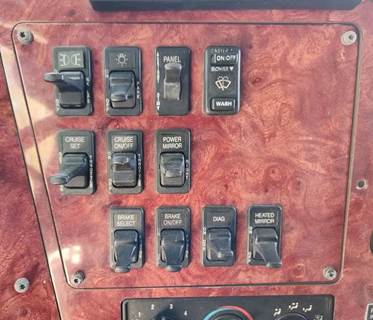 Used 2004 International 9400I Miscellaneous Dash Switches