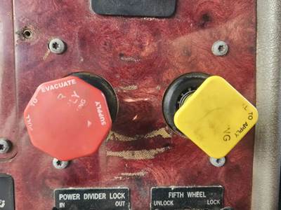 Used 2004 International 9400I Miscellaneous Dash Switches