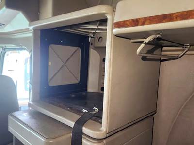 Used 2004 International 9400I Right Sleeper Compartment, Beige Plastic