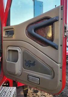 International 9900i Interior Part