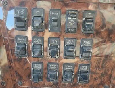 International 9900i Interior Part