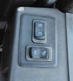 International CT660 Interior Part