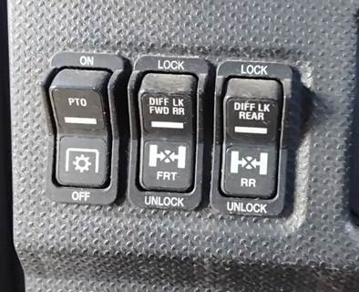 International CT660 Interior Part