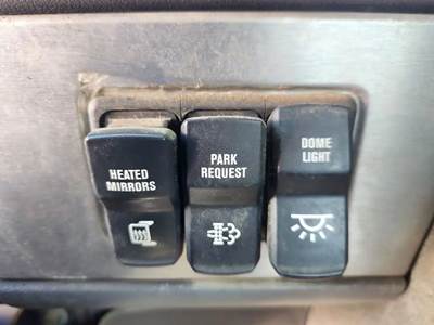 Used 2017 International CT660 Miscellaneous Dash Switches