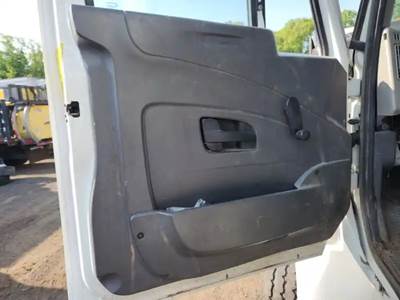 International DuraStar 4300 Interior Part