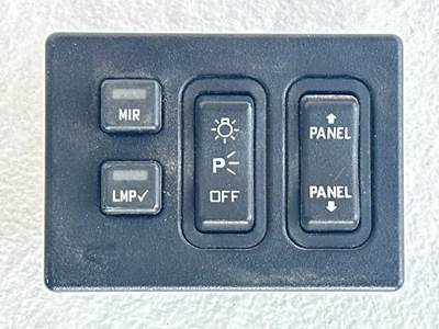 Used 2015 International DuraStar 4300 Miscellaneous Dash Switches