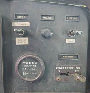 International F5070 Interior Part for a 1993 International F-5070