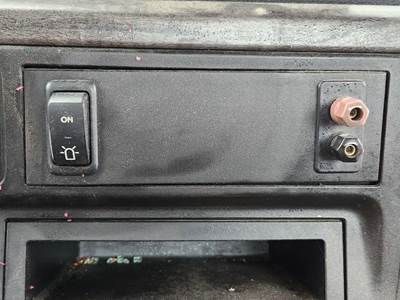 Used 2022 International HX520 Miscellaneous Dash Switches for Beacon Lights