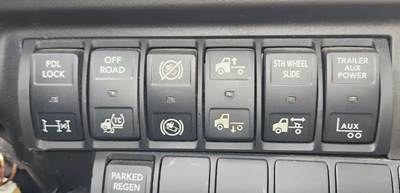 Used 2025 International LT Miscellaneous Dash Switches