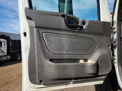 International LT625 Interior Part