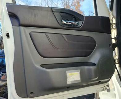 International LT625 Interior Part