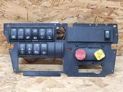 International LT625 Interior Part