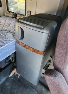 International LT625 Interior Part