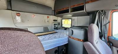 International LT625 Interior Part