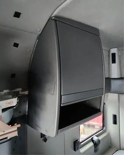 International LT625 Interior Part