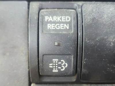 International LT625 Interior Part