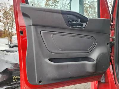 International LT625 Interior Part