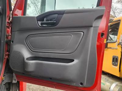 International LT625 Interior Part