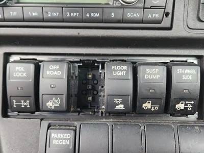 International LT625 Interior Part