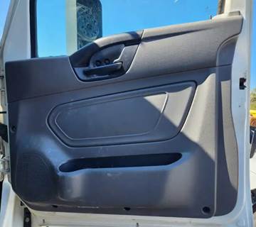 International LT625 Interior Part