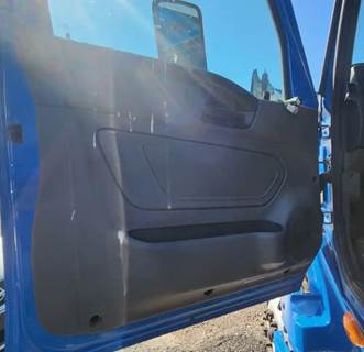 International LT625 Interior Part