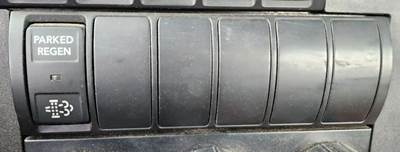 International LT625 Interior Part