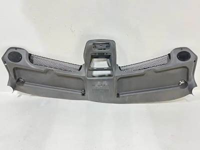 International LT625 Interior Part