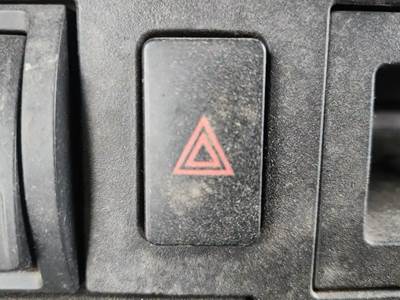 International LT625 Interior Part