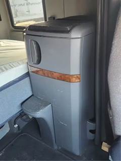 International LT625 Interior Part