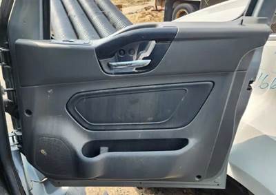 International LT62F Interior Part