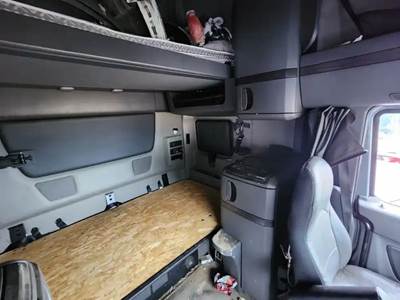 International LT62F Interior Part