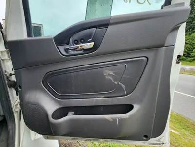 International MV607 Interior Part