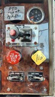 International Paystar 5900i Interior Part