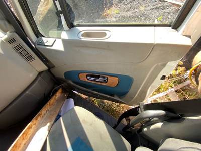International ProStar Interior Part