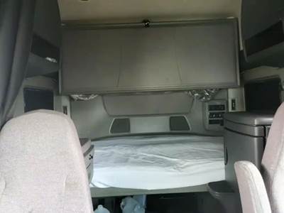 International ProStar Interior Part