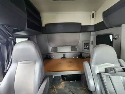 International ProStar Interior Part