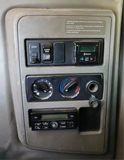 Used 2016 International ProStar Sleeper Temperature Control and Radio Panel