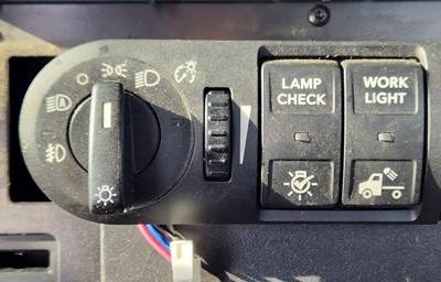 International RH613 Interior Part