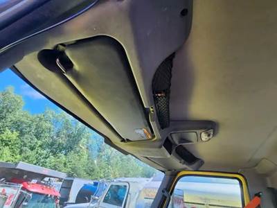 International RH613 Interior Part