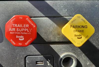 Used 2024 International RH613 Dash Switches, Trailer Air Supply & Parking Brake