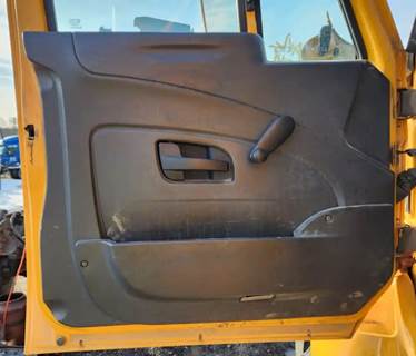 International WorkStar 7400 Interior Part